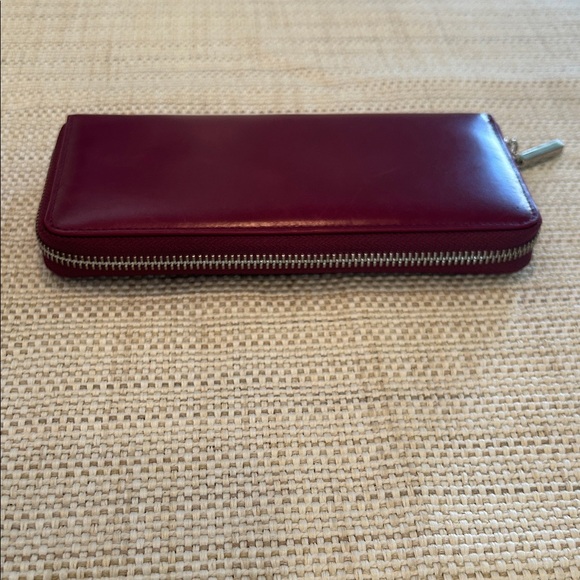 OVERLAND Leather Wallet in Fuchsia Pink - Picture 3 of 9